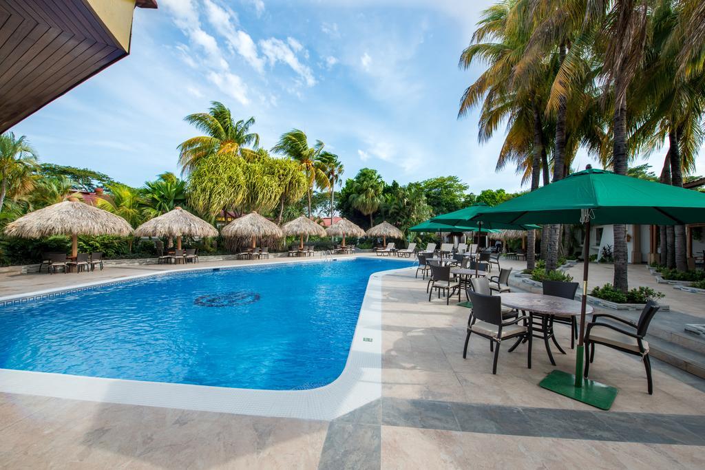 Hotel Globales Camino Real Managua Swimmingpool billede